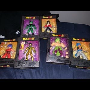 Dragon ball super Figures( 6) Goku blue kaioken, golden Frieza,cell,Broly, etc
